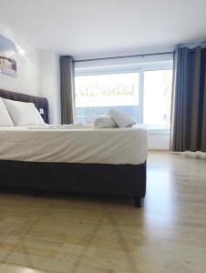 DELUXE Apartment for 5 people