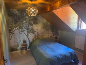 Maison de campagne et montagne près des stations de ski