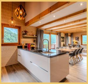 Appartements Le Sylvana I T4 I Abondance : photos des chambres