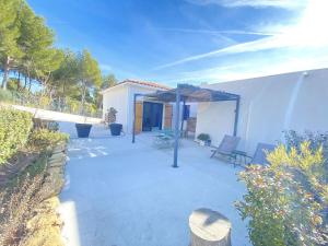 Appartements Appartement T2, neuf, vue epoustouflante, piscine : photos des chambres