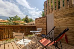 Hotels Les Lodges du Lac : photos des chambres