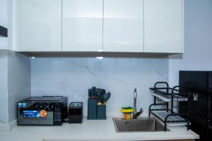 Grandeur Stays Riara One Residency Kilimani with heated pool and full back up generator