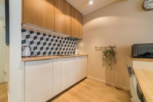 Old Town Comfort Studio by BookingHost