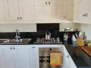 Luce, Silenzio ed Eleganza nel Cuore di Roma