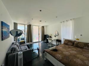 Luxurious Tower Bridge Flat