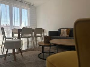 Appartements Renovated apartment - 3 bedrooms - parking - balcony : photos des chambres