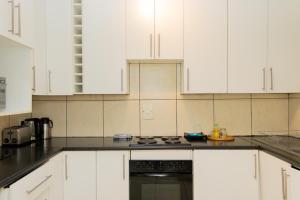 Delightful spacious two bedroom apartment