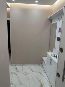 Palm View Luxury Apartment Golem