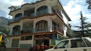 Hotel Holiday Hill Mcleodganj-Near to Dalai Lama Temple & Mall Road