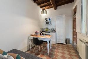 Keys of Italy -F6 Santa Croce one bedroom flat