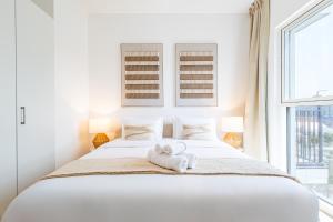 Families & Groups Paradise 5 min from Yas Island Theme Parks