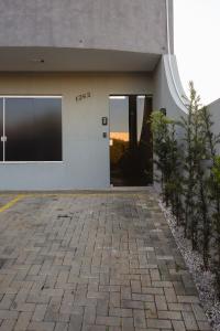 Lou Suítes - Suíte 03 com 2 camas de casal - Conforto para sua Família