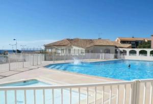 Appartements Superbe Vue Mer 50m de la plage : photos des chambres