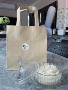 P2 Location pool villa