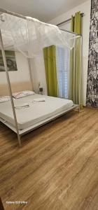 Apartment Second Home