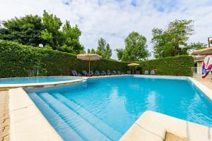 Maisons de vacances NOSTRA LIBERTAT - Piscine - Terrasse : photos des chambres