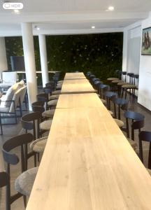 MAISON de VACANCES Bouillon 30 personnes