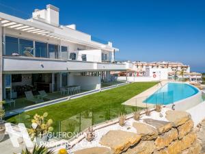 The One Collection - Luma View Retreat By HWPC