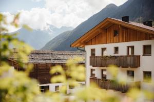 Appartamento con 2 Camere da Letto e con Vista Montagna