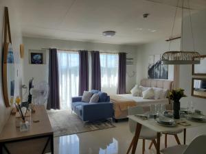 VERDANT by Vista Manors Deluxe Rooms with Balcony, Gym and Swimming Pool