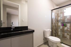 Lou Suítes - Suíte 9 com 2 camas de casal - total confort