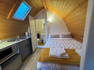 Queensland Holiday Park - Glamping in South West Scotland
