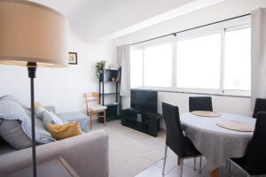 Charming 2-Bedroom Flat in Faro Downtown