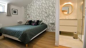 B&B / Chambres d'hotes Relais de la Clartiere : Chambre Double