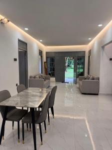 Villa TUWAIQ 1 فيلا طويق بونشاك