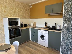 Appartements Le Sainte Helene - Climatisation - Parking prive - Wifi : photos des chambres