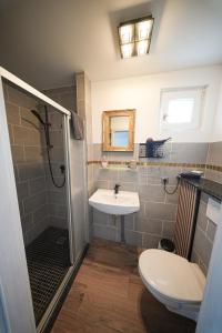 Black Tiger Seaside - Ferienwohnungen direkt am See