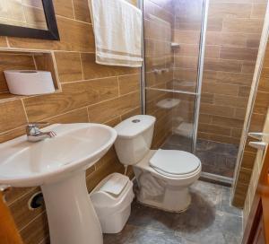 Hotel Macizo Tiaguanaco