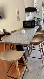 Hermoso Departamento Frente al Escuela de Oficiales de La policia