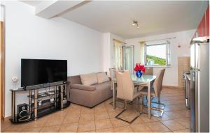 Gorgeous Apartment In Razanj With Wifi