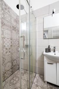 Standard Apartment by-Central Comfort