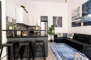 Standard Apartment by-Central Comfort