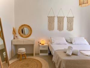 Farous seaside sunset villa