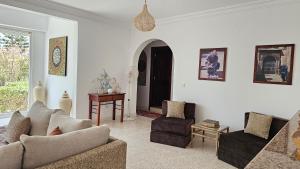 Villa vue mer imprenable- charme et tranquillité