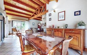 Awesome Home In La Faute Sur Mer