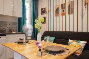Appartements Nice studio with a terrace : photos des chambres
