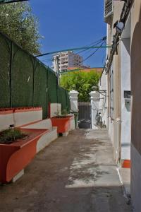 Appartements Nice studio with a terrace : photos des chambres