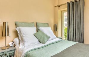 Maisons de vacances Stunning Home In Fontaine-Henry : photos des chambres