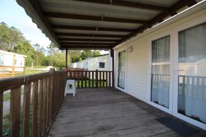 Lands Hause Bungalows par La Conciergerie Française Emplacement E3