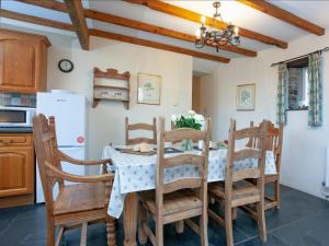 The Roundhouse - Tbe