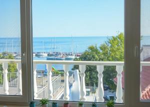 Marina Elegance Apartments