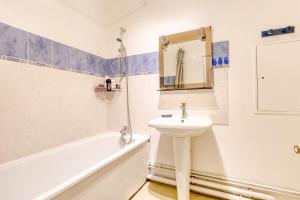 Appartements Appartement vue sur Lac proche metro : photos des chambres