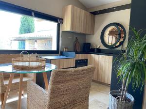 Maisons de vacances Le mazet Tihou - Le mas du tilleul : photos des chambres