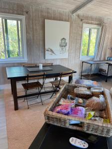 Almost Eden Guesthouse