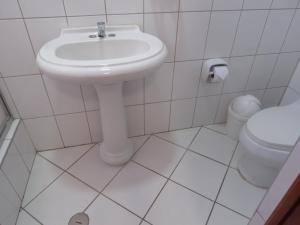 HOSPEDAJE LAS FLORES ICA