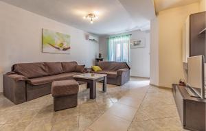 Holiday Home Kavran With Fireplace 03